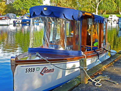 Liana Boat